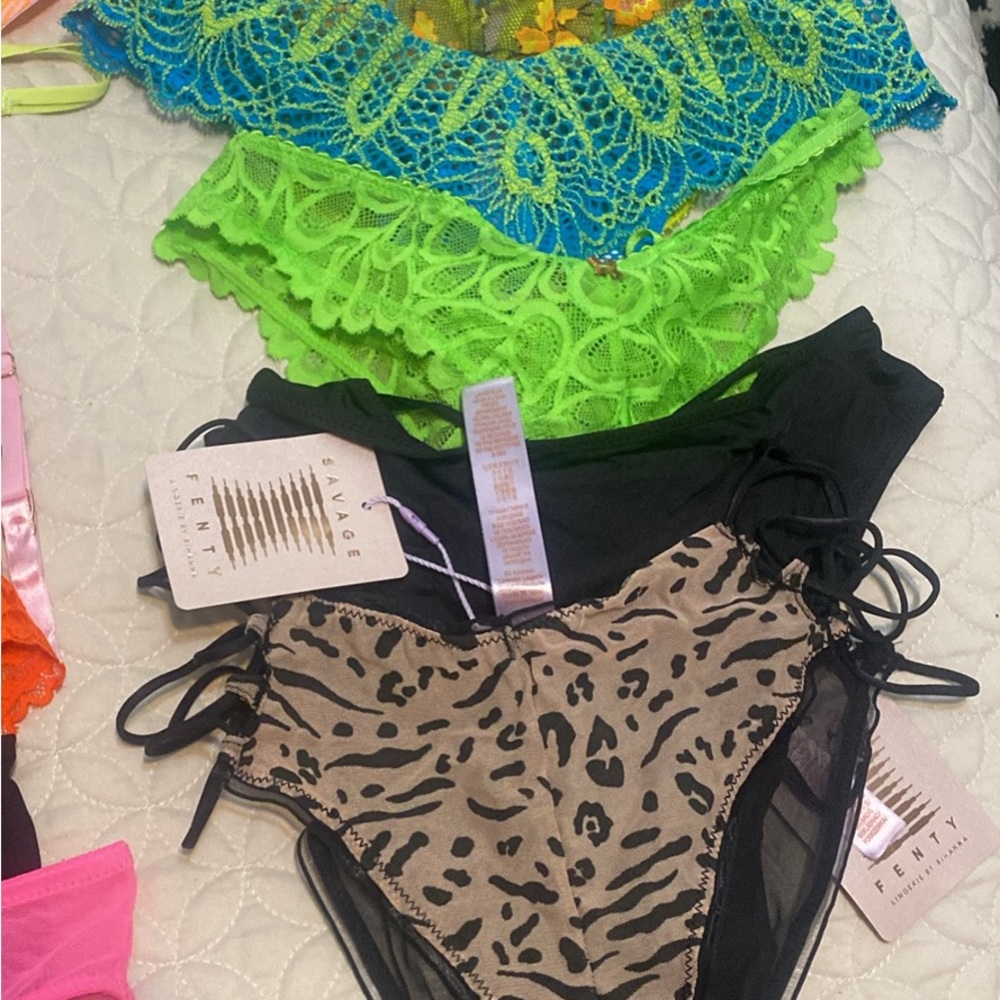 Panties many colors and size